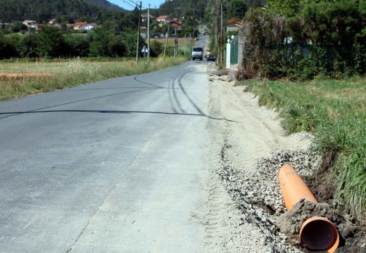 O Concello de Brión acomete a ampliación da estrada e a instalación de recollida de pluviais nos lugares de Lamiño e Liñares